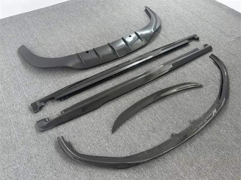 2015-2017 Car Carbon Fiber Front Lip for  Continental GT Upgrade Front Diffuser Lip Body Kit